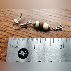 Silver and mixed beads drop earrings